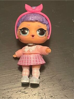 L.O.L. Surprise! Purple Hair Pink Outfit Mini Doll with Headband